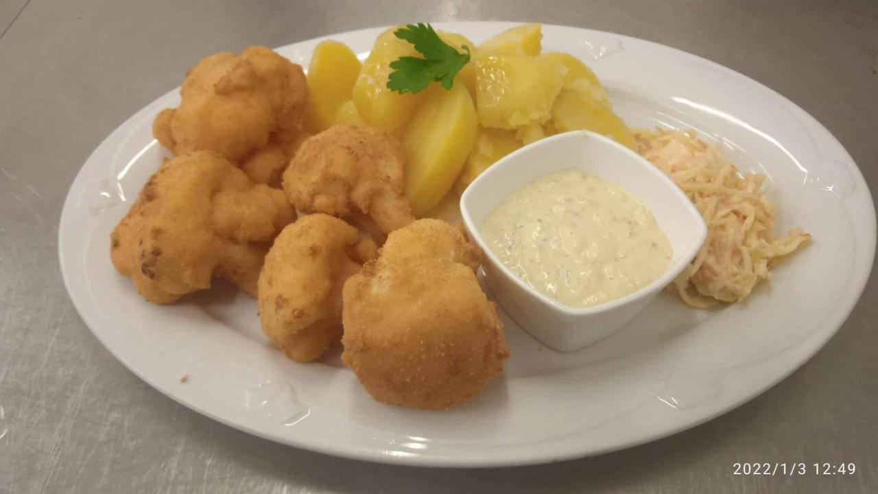 Mala Svata Hora - Penzion & Restaurace Mníšek pod Brdy 外观 照片